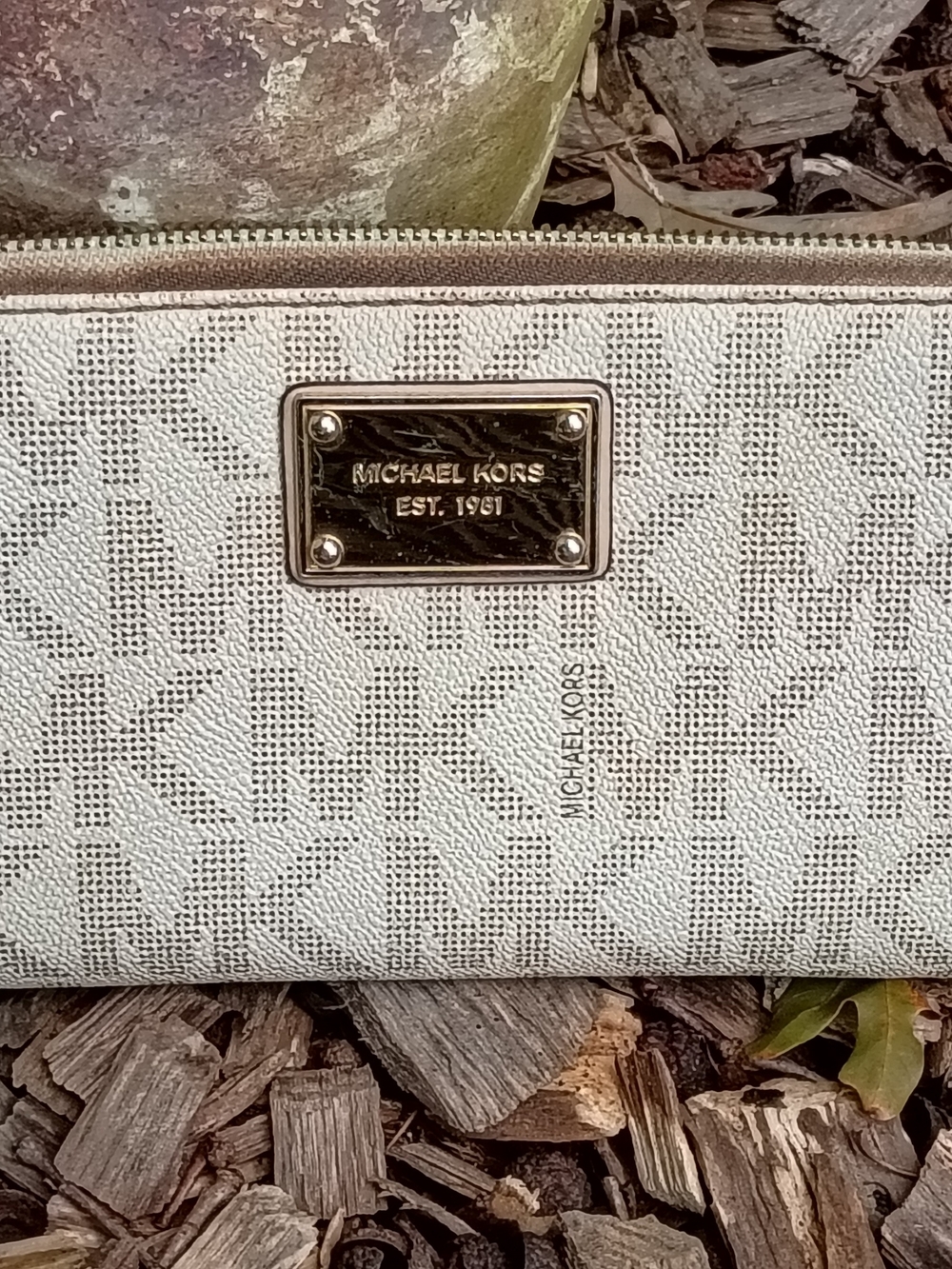 Michael Kors Beige Logo Zip Wallet